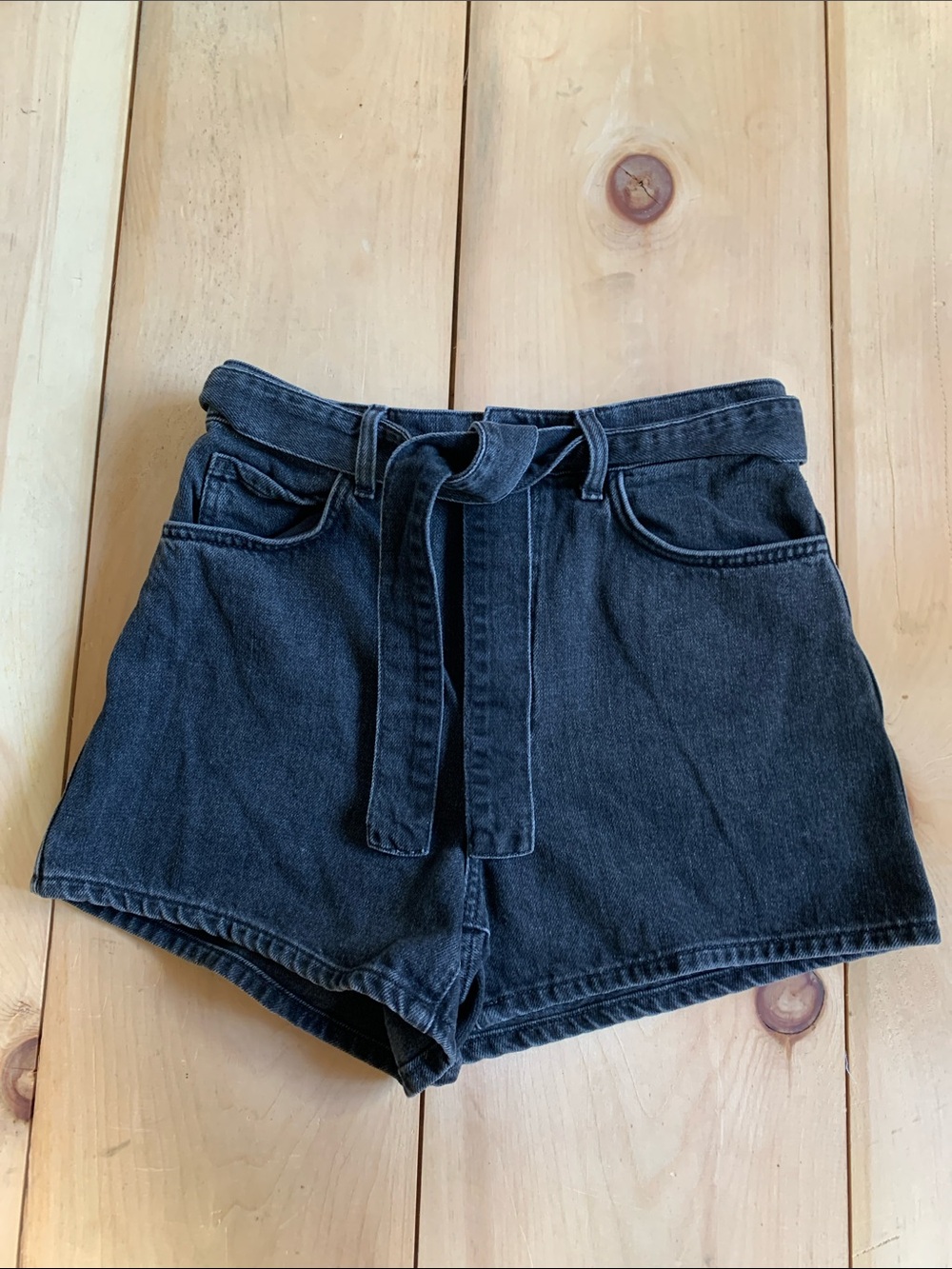 & Other Stories High-Rise Black Denim Tie-Waist Women's Shorts
